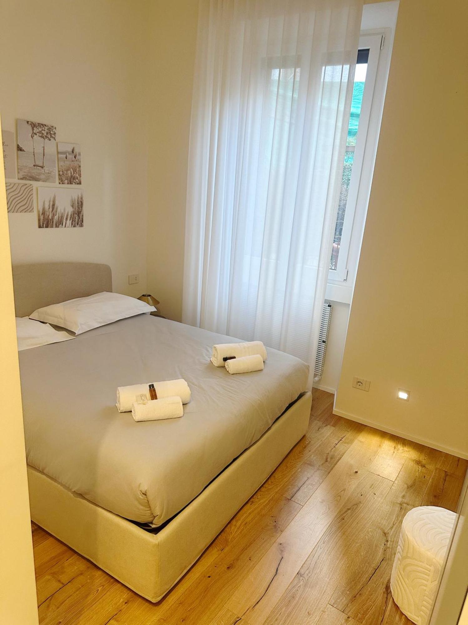 Private Apartment With Wi-Fi Milano City Near Duomo Atena Dış mekan fotoğraf